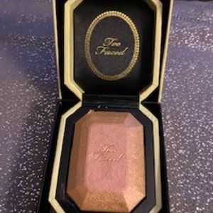 Two Faces Diamond Light Canary Diamond Color